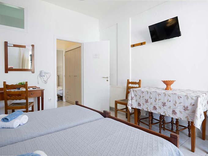 The interior of the apartment 3